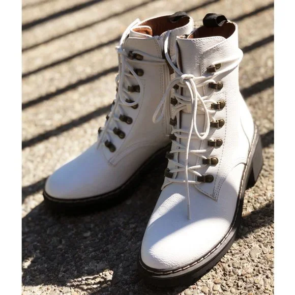 NEW White Faux Vegan Leather Laced Up Lug Sole Platform Ankle Combat Boots Shoes - Picture 11 of 12
